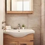 Whitelist Maisonette I And Ii In *