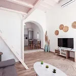 Whitelist Maisonette I And Ii In Apartment *