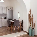 Whitelist Maisonette I And Ii In *